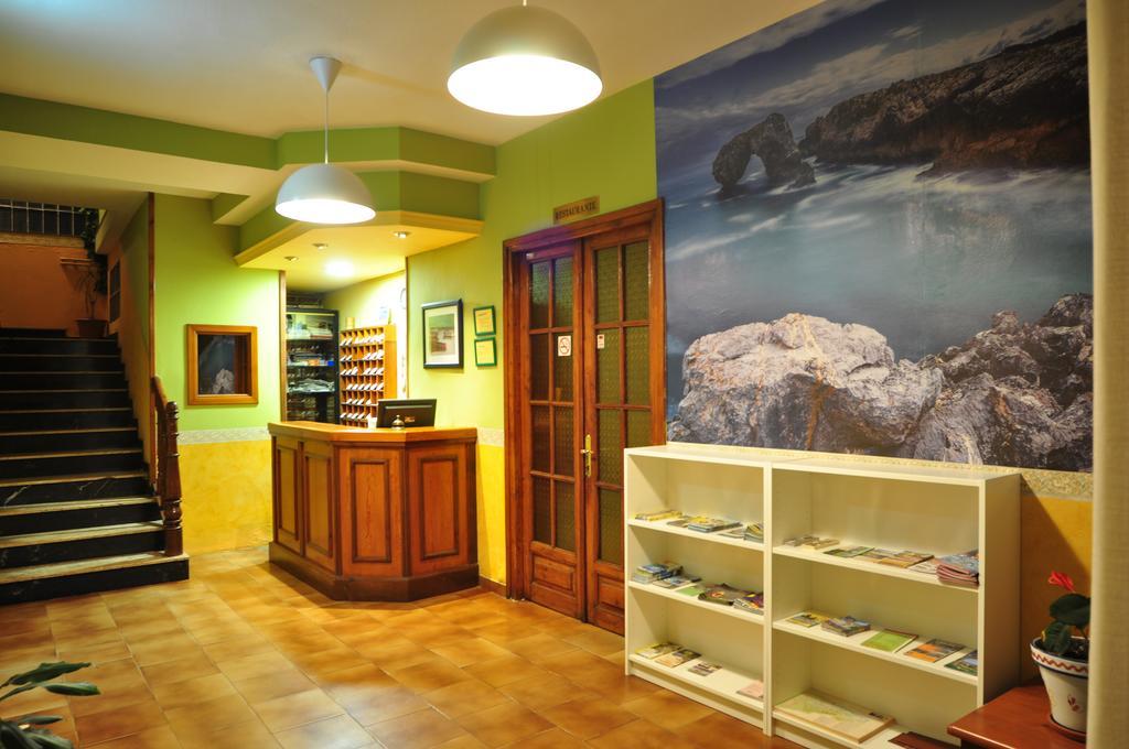 Hostal Europa San Roque del Acebal Εξωτερικό φωτογραφία