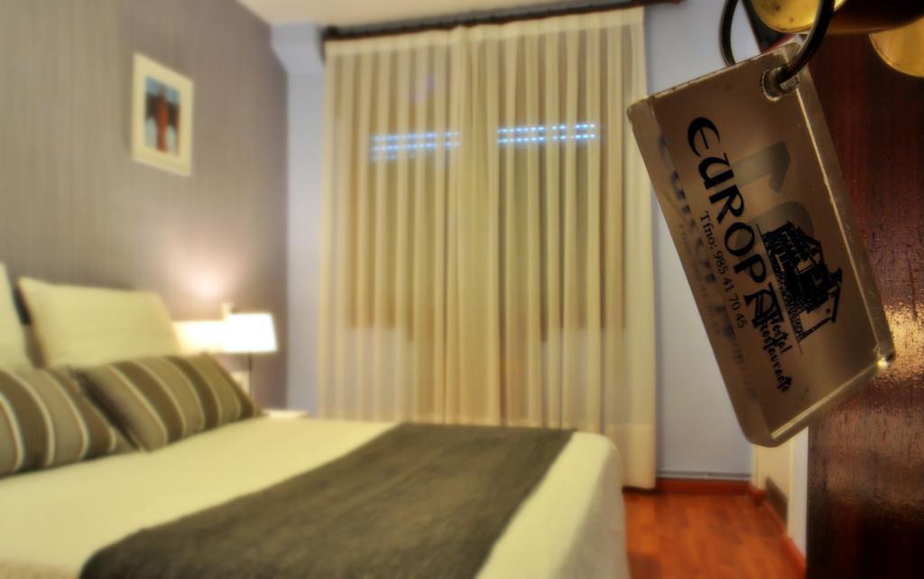 Hostal Europa San Roque del Acebal Δωμάτιο φωτογραφία