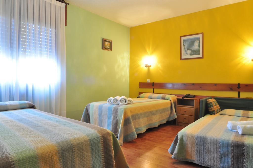 Hostal Europa San Roque del Acebal Εξωτερικό φωτογραφία