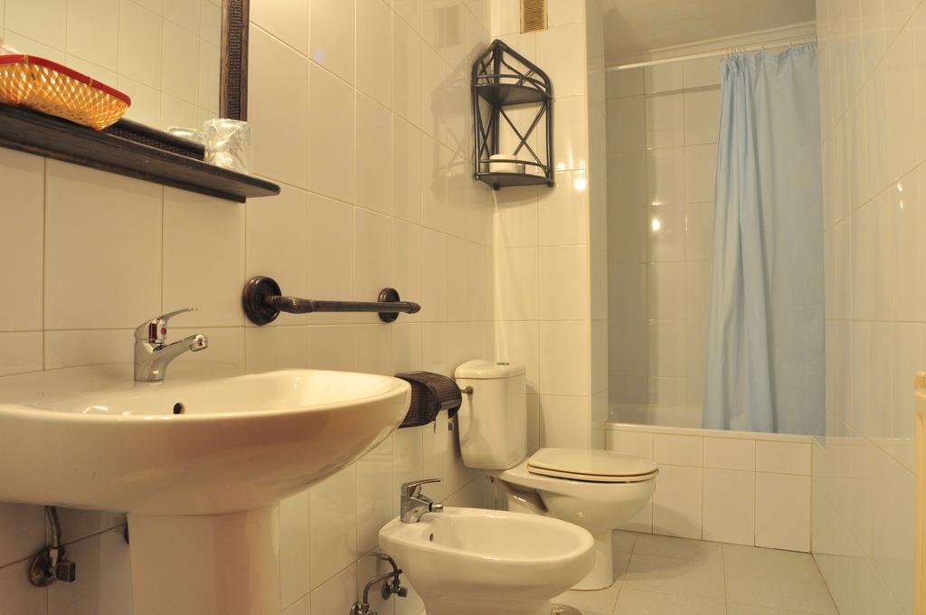 Hostal Europa San Roque del Acebal Εξωτερικό φωτογραφία